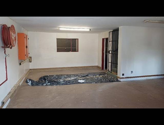 INDUSTRIAL PROPERTY TO RENT IN HENNOPSPARK